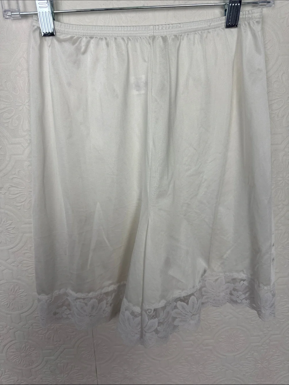Vintage White Half Slip Shorts Lace Trim Nylon Pettipants Size Small - Picture 5 of 10